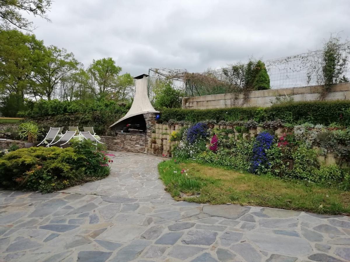 maison piscine privée proche de Rodez Cassagnes-Bégonhès Esterno foto